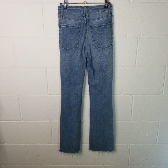 Good American Hi Rise ripped flare jeans - Picture 5 of 13